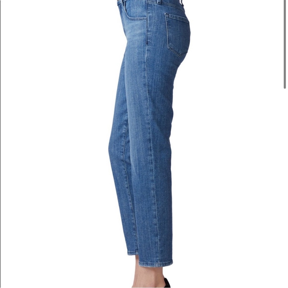 J Brand Adele Mid Rise Straight Leg Jeans size 26 - Picture 3 of 6